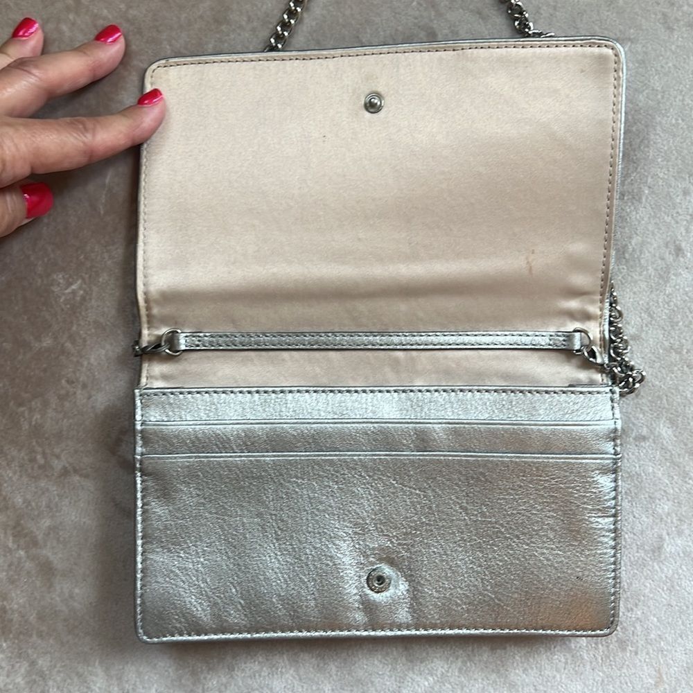 *Coach* Convertible WOC Crossbody Metallic Signature Wallet EUC - Picture 6 of 15